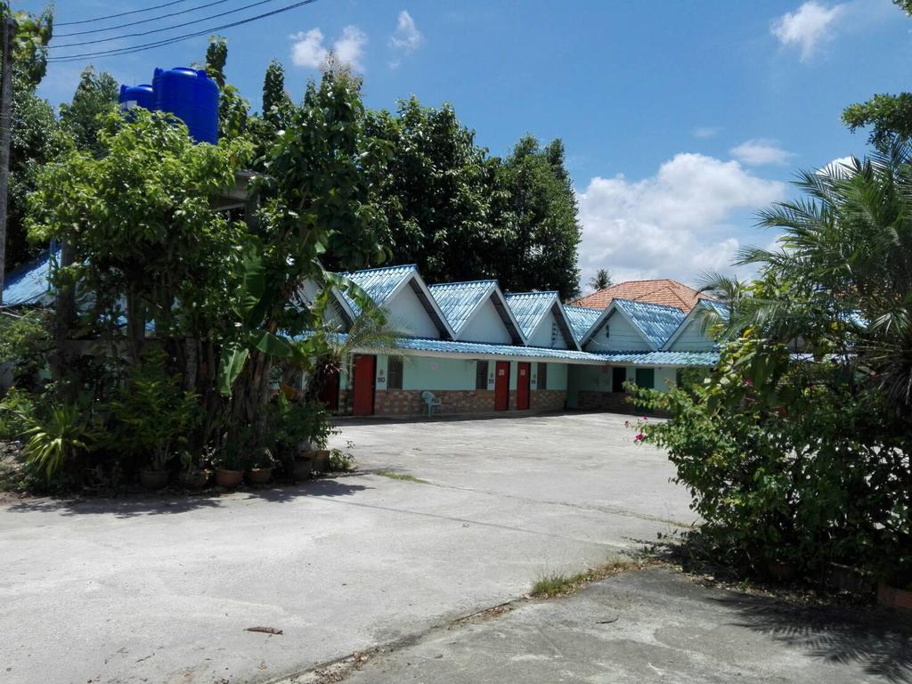 סוראט תאני Kanjana Resort מראה חיצוני תמונה